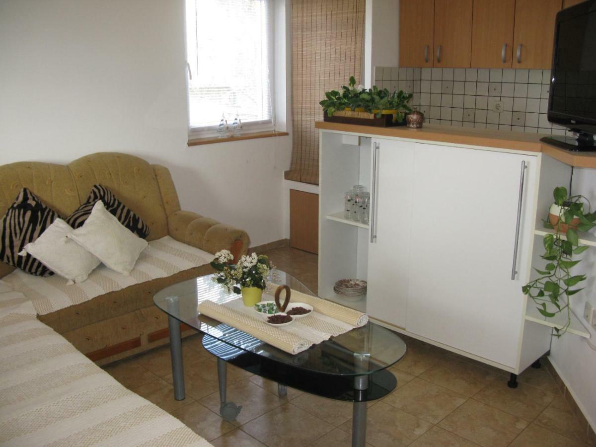 Villa Kuca Za Odmor Tomic à Zadar Extérieur photo